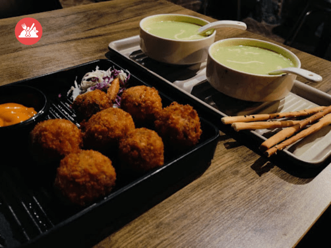 cheesy balls