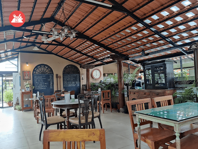 The Cafe at Saanchi bangalore